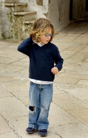 Italie enfant lunettes